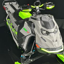 XFVM1498.jpeg SkeeRide 2 RC Snowmobile